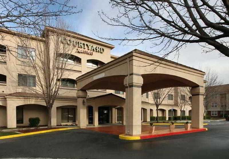 Courtyard By Marriott San Jose South/Morgan Hill Hotel Kültér fotó